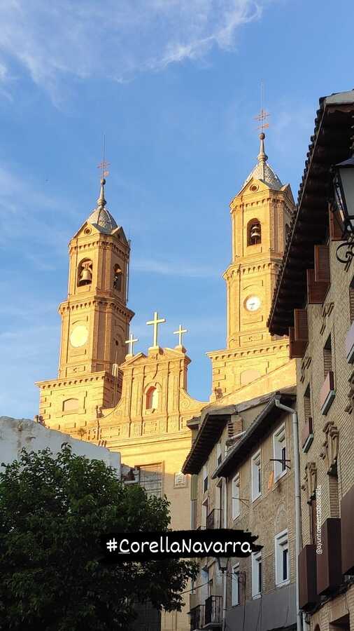 iglesia de san miguel vista desde la calle
